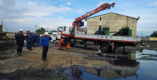 Dốc toàn lực tìm người mất tích vụ tai nạn lò than ảnh 7