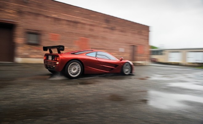 Top 10 xe giá kỷ lục tại sự kiện đấu giá Monterey 2015 ảnh 7