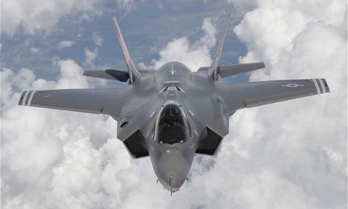 Chiến đấu cơ F-35 Lightning II của Mỹ đang chịu nhiều chỉ trích. Ảnh: AP