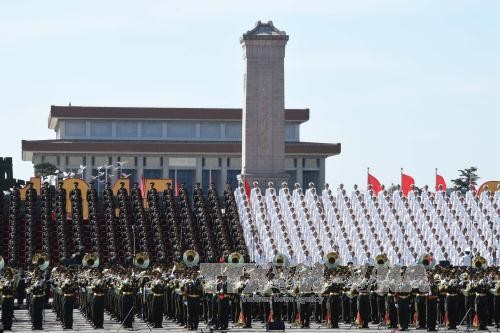 Đoàn quân nhạc Trung Quốc tại lễ duyệt binh kỷ niệm ở thủ đô Bắc Kinh ngày 3/9. Ảnh: THX/TTXVN