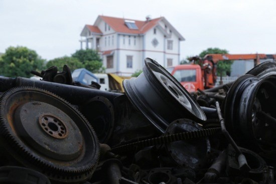 “Nghĩa địa xe ô tô” của những tỷ phú ở Bắc Giang ảnh 11 “Nghĩa địa xe ô tô” của những tỷ phú ở Bắc Giang ảnh 11