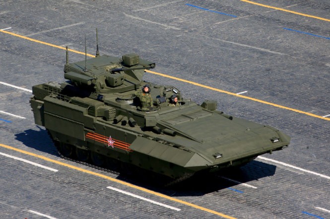 Xe tăng Armata trong lễ diễu hành kỷ niệm Ngày Chiến thắng trên đường phố Mátxccơva - Ảnh: RIA Novosti Xe tăng Armata trong lễ diễu hành kỷ niệm Ngày Chiến thắng trên đường phố Mátxccơva - Ảnh: RIA Novosti