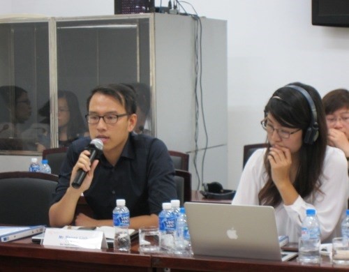 Bạn Hoàng Linh cho biết việc gọi vốn cho các dự án khởi nghiệp công nghệ tại Việt Nam còn nhiều khó khăn do vướng chính sách, quy định pháp luật, bên cạnh đó là thiếu vốn và cơ sở hạ tầng. Bạn Hoàng Linh cho biết việc gọi vốn cho các dự án khởi nghiệp công nghệ tại Việt Nam còn nhiều khó khăn do vướng chính sách, quy định pháp luật, bên cạnh đó là thiếu vốn và cơ sở hạ tầng.