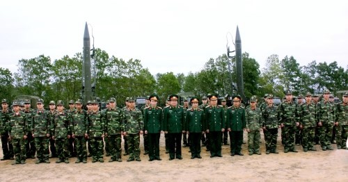 Một đơn vị tên lửa Scud của Việt Nam. Một đơn vị tên lửa Scud của Việt Nam.