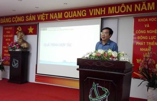 Ông Ngô Đức Hoàng - Giám đốc ICDREC - chia sẻ về công nghệ SOTB. Ông Ngô Đức Hoàng - Giám đốc ICDREC - chia sẻ về công nghệ SOTB.
