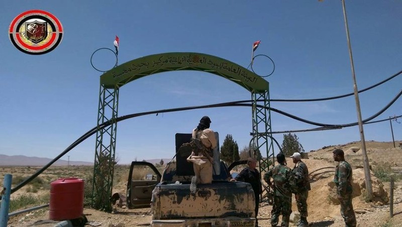 Thất bại liên tiếp, phiến quân IS Syria lột xác thành “đối lập ôn hòa” FSA ảnh 8 Thất bại liên tiếp, phiến quân IS Syria lột xác thành “đối lập ôn hòa” FSA ảnh 8