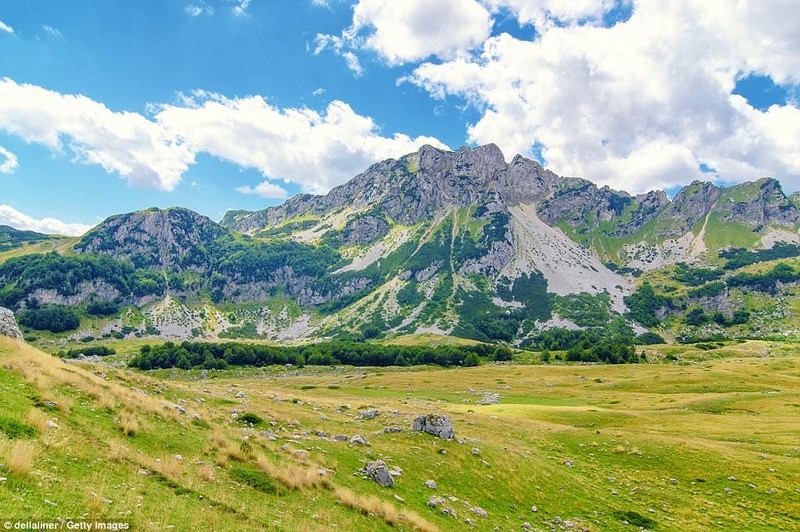 Mười điểm đến hấp dẫn nhất châu Âu năm 2017 (video) ảnh 4