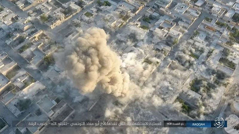 IS tung 4 xe bom tự sát tấn công liên tiếp người Kurd tại Raqqa ảnh 15 IS tung 4 xe bom tự sát tấn công liên tiếp người Kurd tại Raqqa ảnh 15