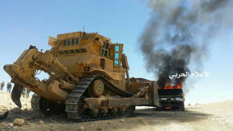 IS đầu hàng di tản về Deir Ezzor, trận chiến cuối cùng trên biên giới Syria (video) ảnh 2 IS đầu hàng di tản về Deir Ezzor, trận chiến cuối cùng trên biên giới Syria (video) ảnh 2
