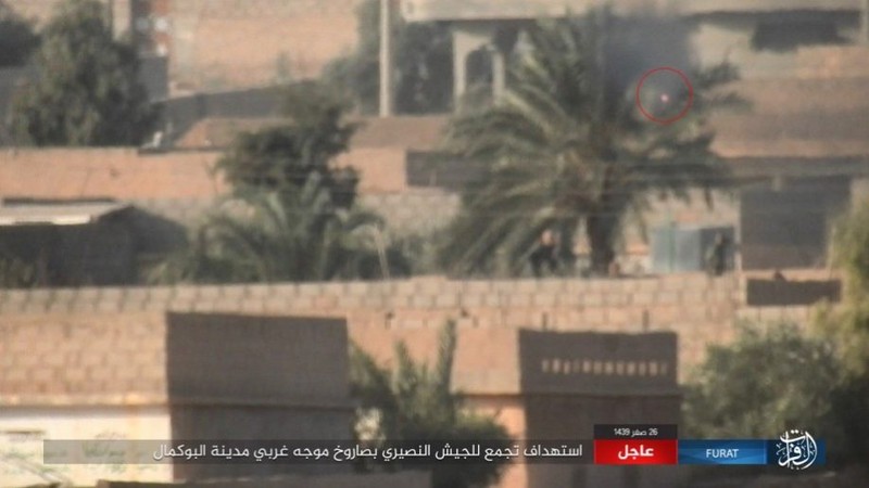 Liên quân Mỹ ngăn chặn quân đội Syria đánh vào sào huyệt IS tại AbuKamal ảnh 3 Liên quân Mỹ ngăn chặn quân đội Syria đánh vào sào huyệt IS tại AbuKamal ảnh 3