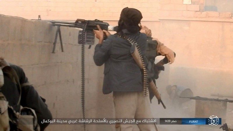 Liên quân Syria tung đòn tiêu diệt IS tại tử địa Albukamal (video) ảnh 8 Liên quân Syria tung đòn tiêu diệt IS tại tử địa Albukamal (video) ảnh 8