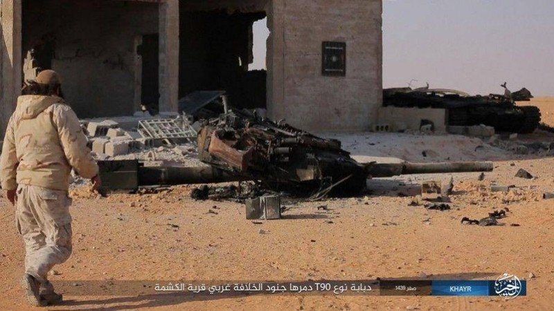 "Hổ Syria" bóc mẽ chiến tích diệt T-90 của IS ảnh 1 "Hổ Syria" bóc mẽ chiến tích diệt T-90 của IS ảnh 1