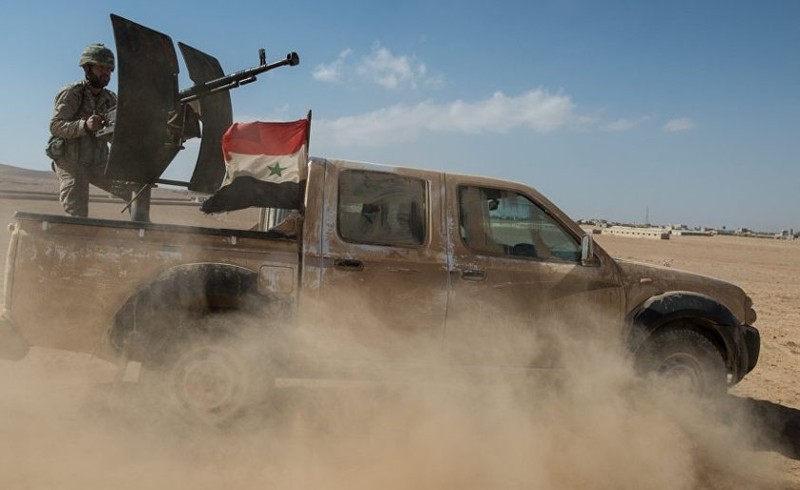 Quân đội Syria tiến công trên chiến trường Aleppo - Hama. Ảnh minh họa Masdar News