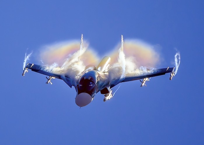 Máy bay ném bom Su-34, ảnh tập đoàn Sukhoi