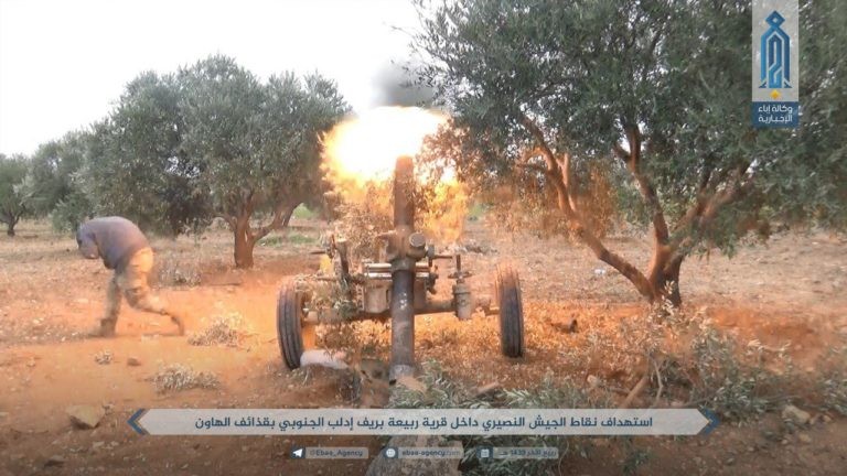 “Hổ Syria” băm nát Al-Qaeda phản công, diệt hàng chục tay súng khủng bố ảnh 4 “Hổ Syria” băm nát Al-Qaeda phản công, diệt hàng chục tay súng khủng bố ảnh 4