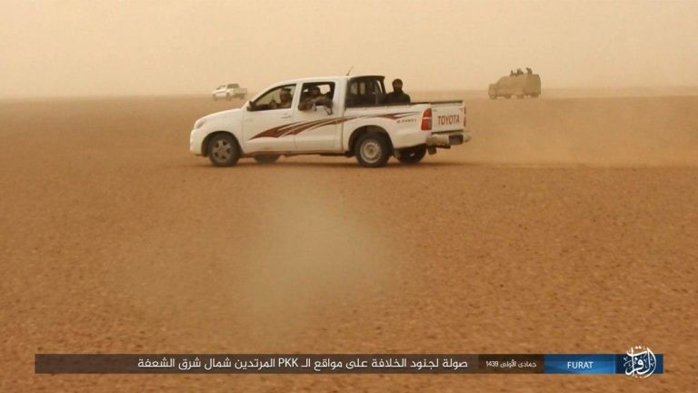 IS giáng đòn khiến người Kurd Syria điên đảo tại Deir Ezzor ảnh 2 IS giáng đòn khiến người Kurd Syria điên đảo tại Deir Ezzor ảnh 2