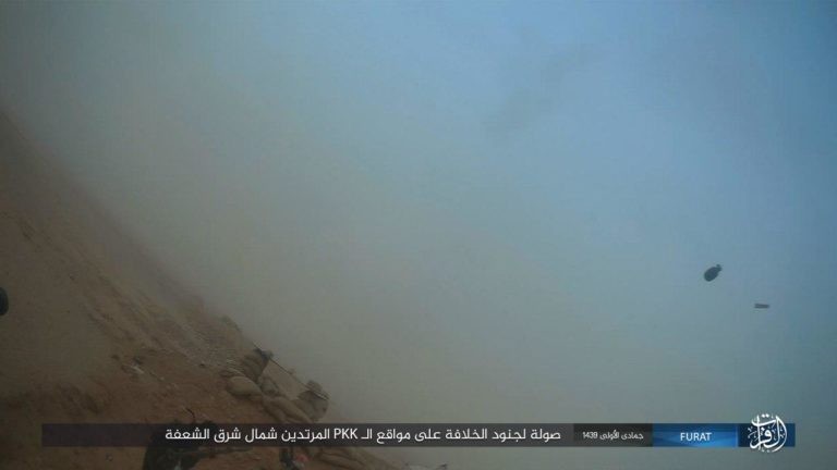 IS giáng đòn khiến người Kurd Syria điên đảo tại Deir Ezzor ảnh 8 IS giáng đòn khiến người Kurd Syria điên đảo tại Deir Ezzor ảnh 8