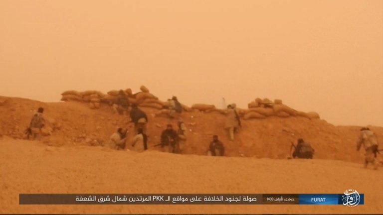 IS giáng đòn khiến người Kurd Syria điên đảo tại Deir Ezzor ảnh 13 IS giáng đòn khiến người Kurd Syria điên đảo tại Deir Ezzor ảnh 13