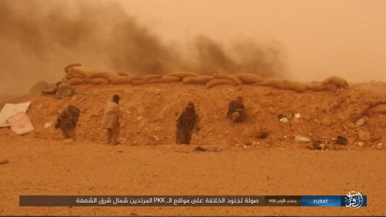 IS giáng đòn khiến người Kurd Syria điên đảo tại Deir Ezzor ảnh 14 IS giáng đòn khiến người Kurd Syria điên đảo tại Deir Ezzor ảnh 14