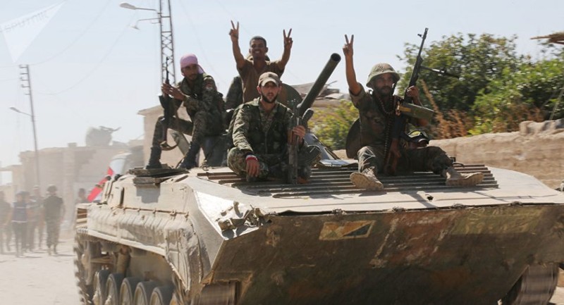 Binh sĩ quân đội Syria tiến công trên chiến trường Abu Al-Duhur. Ảnh minh họa Masdar News