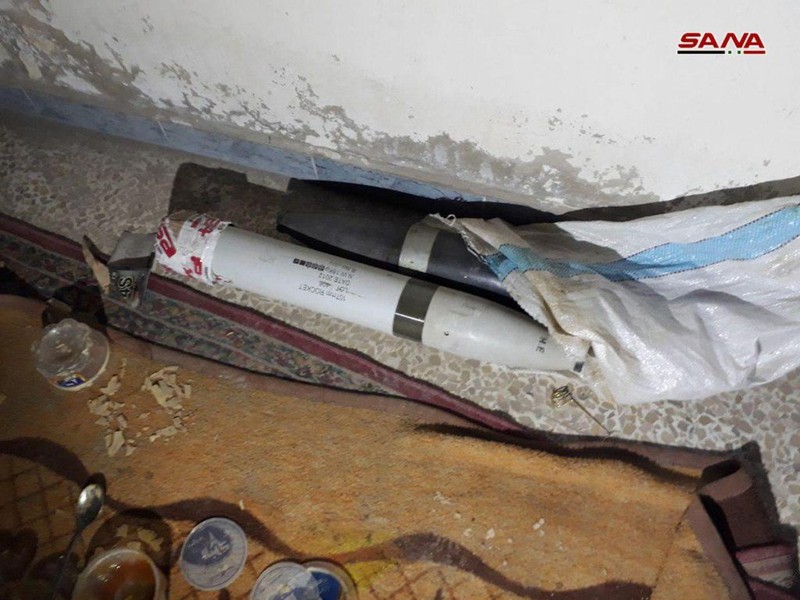 Quân đội Syria chiếm giữ nhà máy vũ khí lớn của phe thánh chiến ở “pháo đài” Douma ảnh 2 Quân đội Syria chiếm giữ nhà máy vũ khí lớn của phe thánh chiến ở “pháo đài” Douma ảnh 2