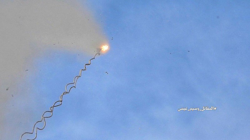 Quân đội Syria giáng đòn chí mạng vào IS tử thủ ven Damascus ảnh 4 Quân đội Syria giáng đòn chí mạng vào IS tử thủ ven Damascus ảnh 4