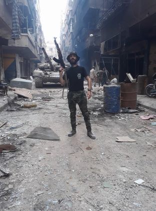 Quân tinh nhuệ Syria nghiền nát IS, đoạt thêm cứ địa khủng bố tại Yarmouk ảnh 7 Quân tinh nhuệ Syria nghiền nát IS, đoạt thêm cứ địa khủng bố tại Yarmouk ảnh 7