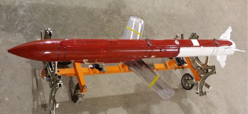 Tổ hợp bom - tên lửa, định vị vệ tinh GLONASS đang thử nghiệm. Ảnh trang RG Tổ hợp bom - tên lửa, định vị vệ tinh GLONASS đang thử nghiệm. Ảnh trang RG