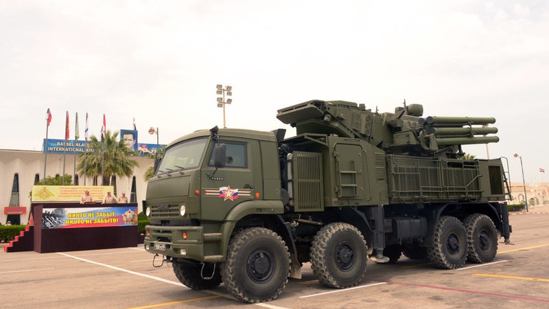 Hệ thống xe Pantsir S1 bảo vệ sân bay Khmeimim ở Latakia. Ảnh minh họa Masdar News