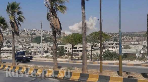 Không quân Nga - Syria bắt đầu đánh phá chiến tuyến của lực lượng Hồi giáo cực đoan. Ảnh trang tin Iba'a, cơ quan truyền thông của HTS, Rusvesna đăng tải. Không quân Nga - Syria bắt đầu đánh phá chiến tuyến của lực lượng Hồi giáo cực đoan. Ảnh trang tin Iba'a, cơ quan truyền thông của HTS, Rusvesna đăng tải.