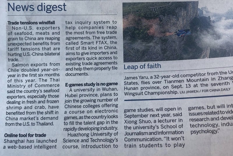 Những quảng cáo, được cho là minh chứng cho sự can thiệp của Trung Quốc vào cuộc bầu cử giữa nhiệm kỳ của Mỹ. Ảnh từ tài khoản @realDonaldTrump Những quảng cáo, được cho là minh chứng cho sự can thiệp của Trung Quốc vào cuộc bầu cử giữa nhiệm kỳ của Mỹ. Ảnh từ tài khoản @realDonaldTrump