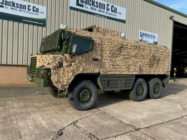 Xe tuần tra bọc thép Pinzgauer-Vector của Anh, chuyển giao cho Ukraine. Ảnh mil.in.ua Xe tuần tra bọc thép Pinzgauer-Vector của Anh, chuyển giao cho Ukraine. Ảnh mil.in.ua