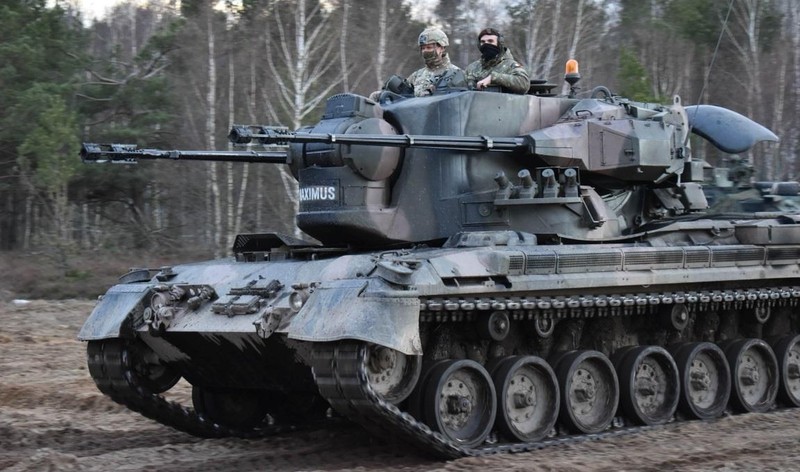 Xe phòng không tự hành Gepard SPAAG, viện trợ cho quân đội Ukraine. Ảnh Military Ukraine. Xe phòng không tự hành Gepard SPAAG, viện trợ cho quân đội Ukraine. Ảnh Military Ukraine.