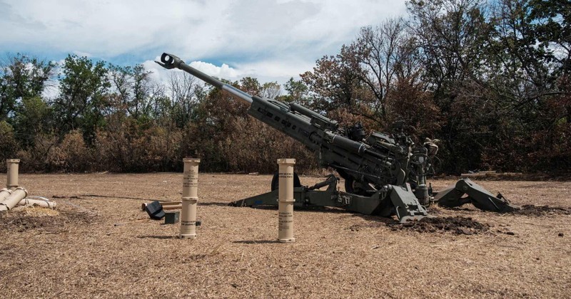 Lựu pháo M777 của quân nhân Ukraine. Mùa hè 2022. Ảnh mil.in.ua