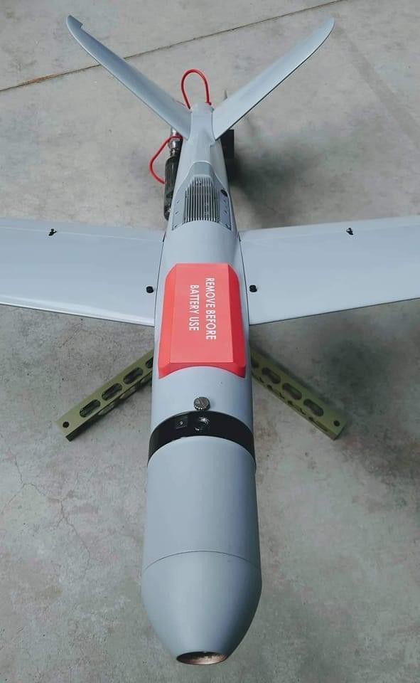 UAV kamikaze Warmate đã lắp đầu đạn. Ảnh: Nhóm WB