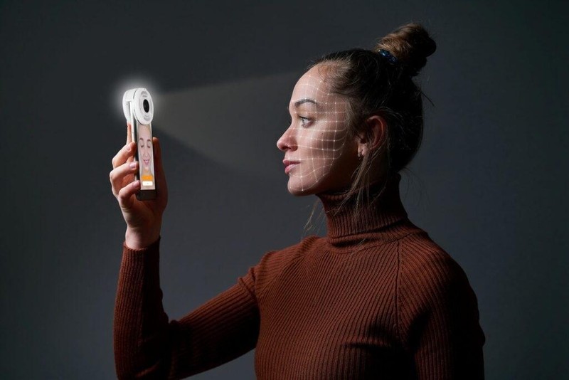 Thiết bị thu ảnh để phân tích màu và sức khỏe da của Chowis. Ảnh AsiaTechDaily