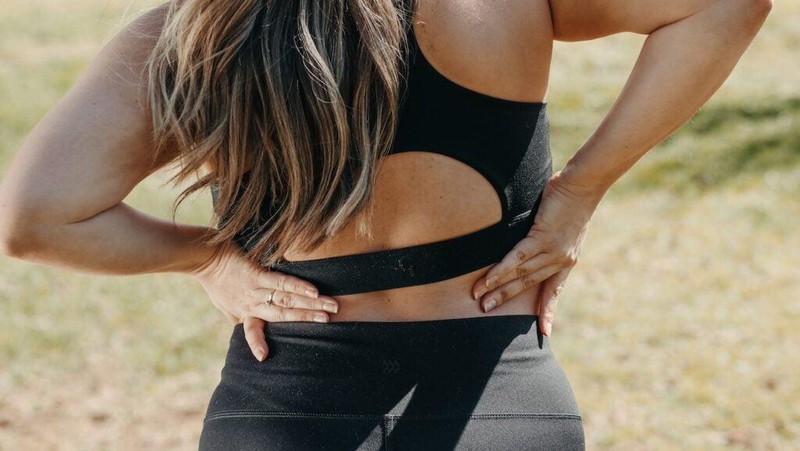 Đau lưng dưới và hàng trăm tình trạng MSK khác ảnh hưởng đến gần hai tỷ người trên toàn thế giới. Kindel Media Courtesy tại Pexels. Đau lưng dưới và hàng trăm tình trạng MSK khác ảnh hưởng đến gần hai tỷ người trên toàn thế giới. Kindel Media Courtesy tại Pexels.