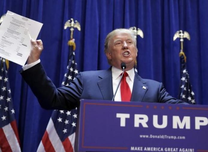 Tổng thống Mỹ Donald Trump áp dụng lập trường cứng rắn với Trung Quốc về thương mại. Ảnh: Sohu. Tổng thống Mỹ Donald Trump áp dụng lập trường cứng rắn với Trung Quốc về thương mại. Ảnh: Sohu.