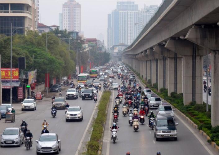 Trên các đường phố ở Việt Nam hiện nay đã chật cứng ô tô.