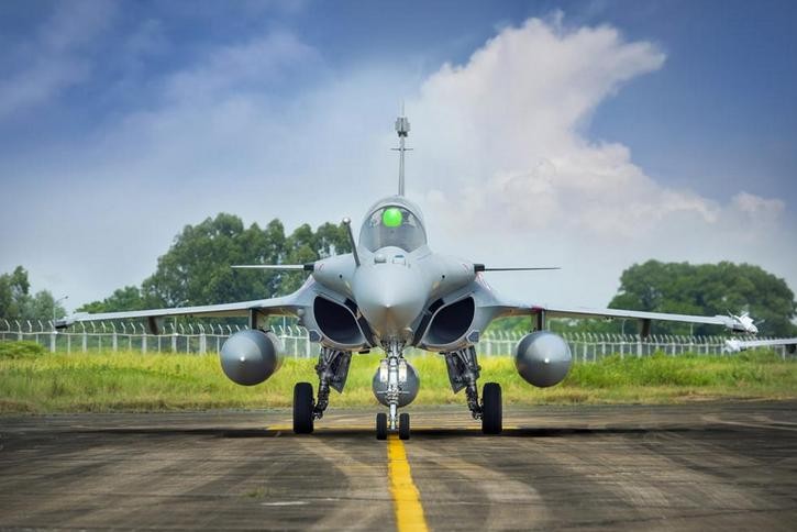 Máy bay chiến đấu Rafale Pháp thăm Việt Nam. Ảnh: Haiwainet. Máy bay chiến đấu Rafale Pháp thăm Việt Nam. Ảnh: Haiwainet.