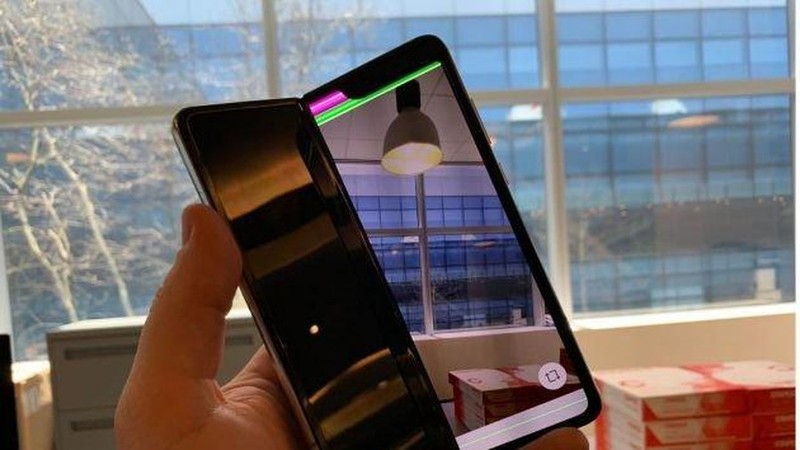 Sau Trung Quốc, Samsung hủy bán Galaxy Fold tại Mỹ vì sự cố hỏng màn hình
