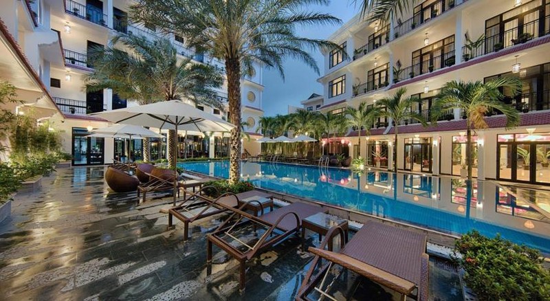 Pool1 (2).jpg