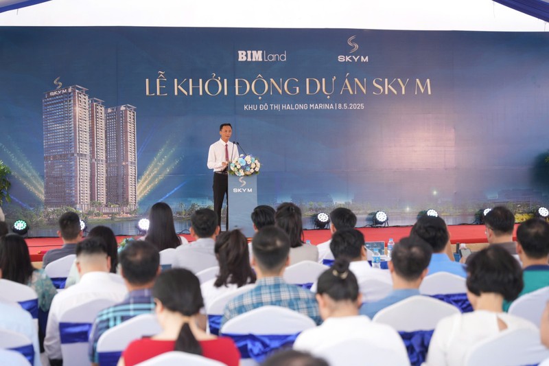 Ông Bùi Anh Đào – Phó Tổng Giám đốc phụ trách khối Xây dựng Tập đoàn BIM phát biểu tại sự kiện khởi động dự án SkyM. z6583219266183_8acad28d9cd44292b94fbbcb4e6d7988.jpg
