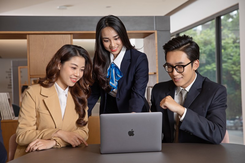 Sử dụng điện hiệu quả: Công sở đi trước, cộng đồng theo sau 1.jpg