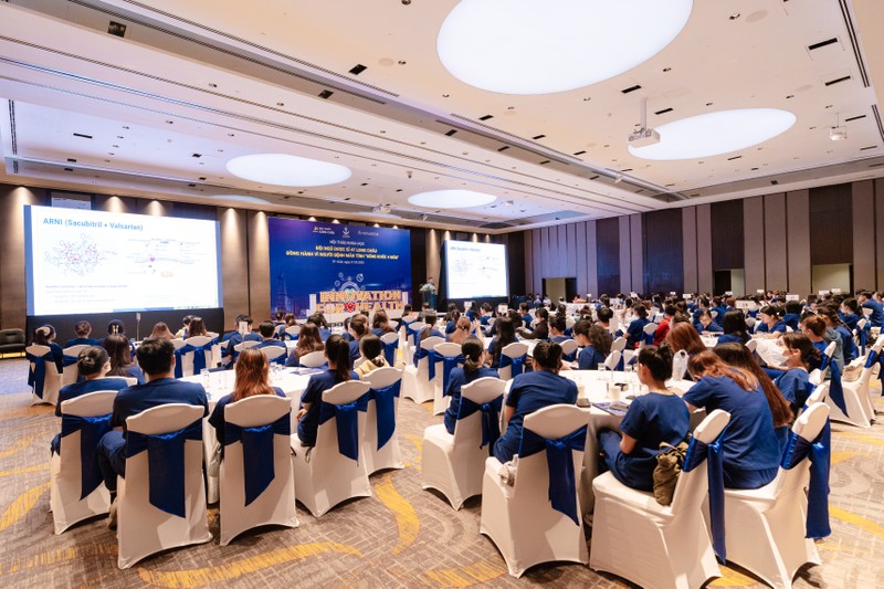 Chương trình đào tạo dược sĩ Long Châu “Đồng hành vì người bệnh mãn tính sống khỏe 4 mùa”. PAP05268.jpeg