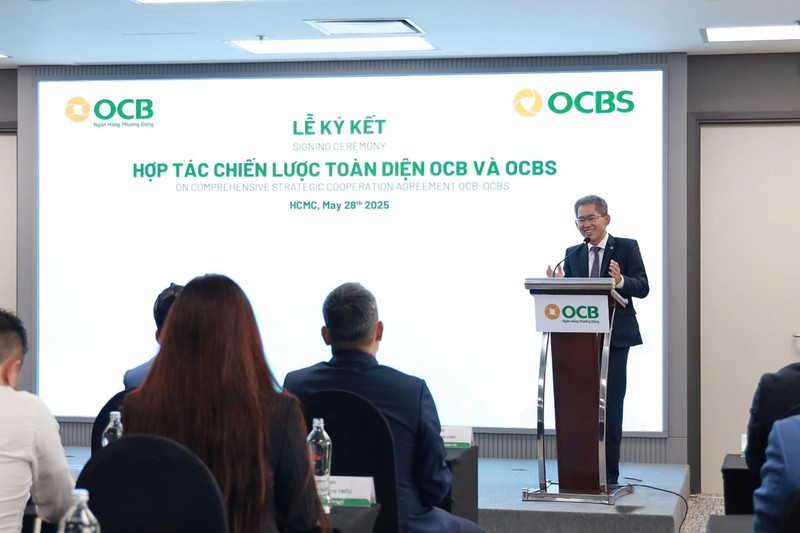 Ông Phạm Hồng Hải – Tổng Giám đốc OCB chia sẻ tại sự kiện Picture2.jpg