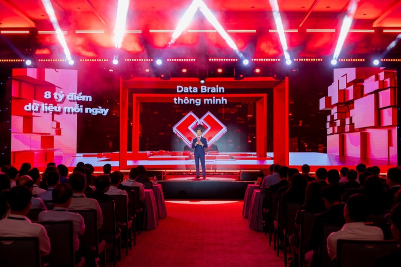 Ông Phan Thanh Sơn trình bày những giải pháp thanh toán đột phá Ông Phan Thanh Sơn trình bày những giải pháp thanh toán đột phá (1).jpg