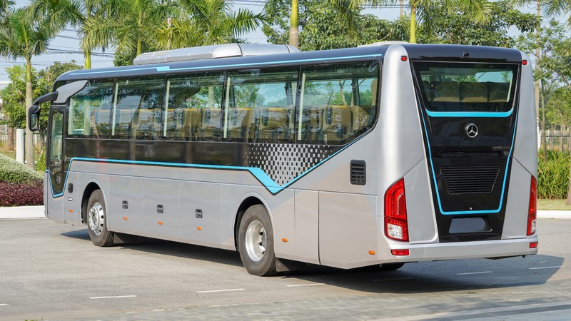 Xe bus cao cấp Mercedes-Benz xuất khẩu sang Thái Lan Hình 5.JPG