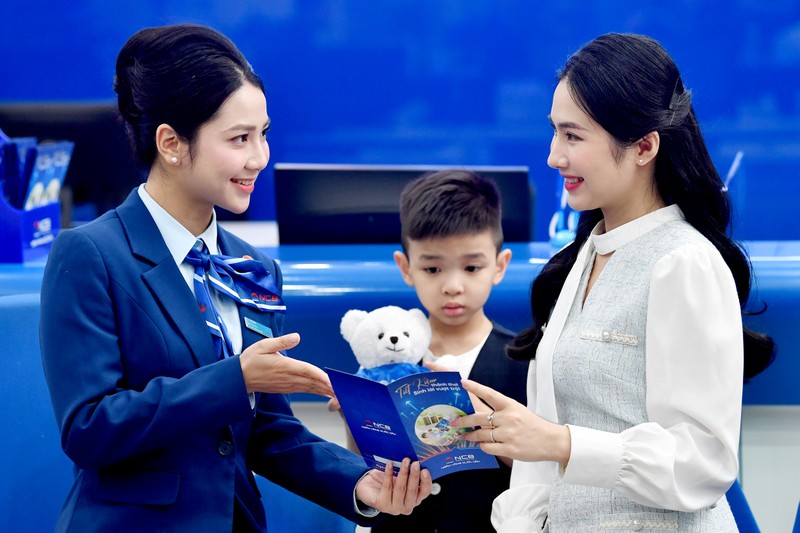 Nhiều phụ huynh lựa chọn chuyển tiền quốc tế qua ngân hàng NCB vì dịch vụ chuyên nghiệp, an toàn và tận tâm NCB_3.JPG