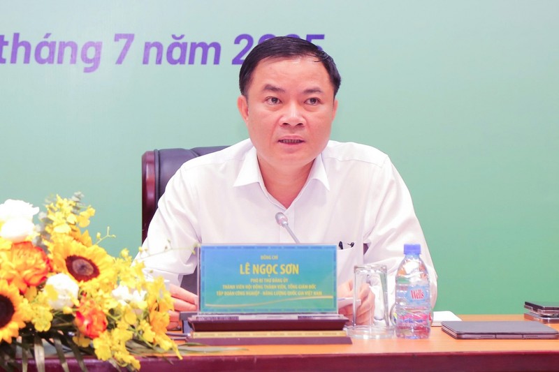 Tổng Giám đốc Petrovietnam Lê Ngọc Sơn yêu cầu các ban chuyên môn, các đơn vị tập trung cao độ hoàn thành và vượt kế hoạch các chỉ tiêu đề ra. Anh 4 (1).jpg